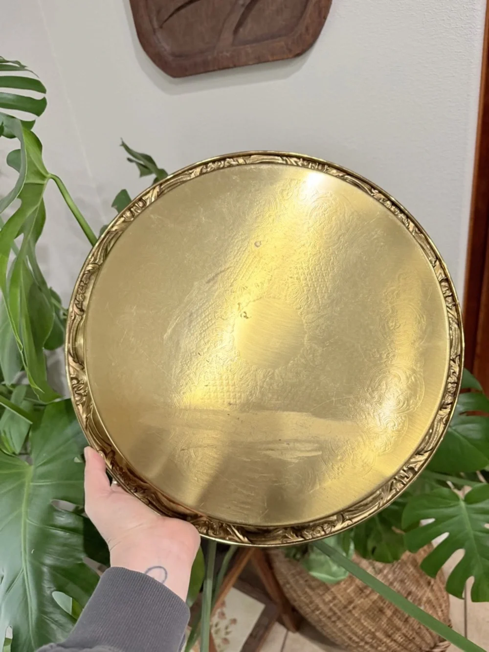 Vintage Gold Tone Serving Tray Ornate Etched Round Gallery Edge 14”
